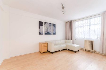 1 bedroom flat to rent - Photo 2