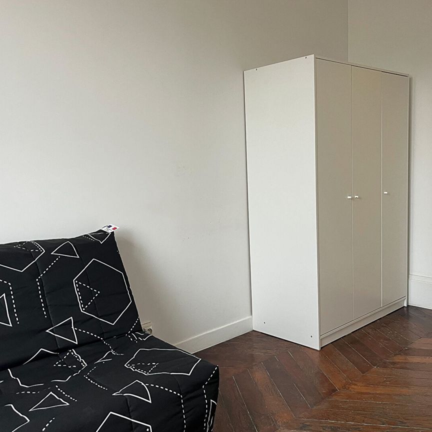 Studio paris 10ème 15.56 m2, - Photo 1