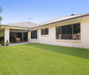 Beautiful Family Home in Edenbrooke Estate - Photo 4