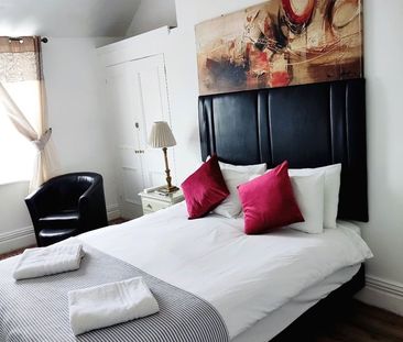 Room in a Shared House, Grand Parade, BN2 - Photo 4
