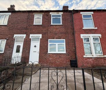 4 bedroom terraced house to rent - Photo 1