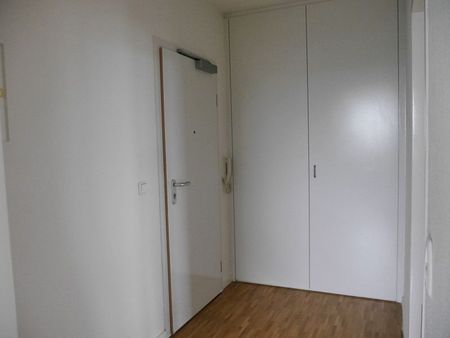 ﻿Schöne 2-Zimmer-Wohnung mit Tageslichtbad und Balkon in Maintal-Bischofsheim zu vermieten - Photo 4