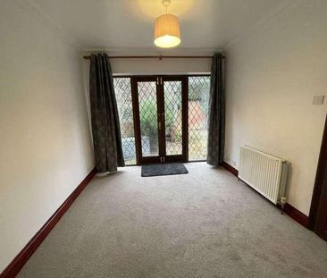 Millbank, George Street, Berkhamsted, HP4 - Photo 2