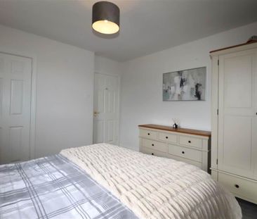 1 Rose Meadows, Lisburn, BT28 2FB - Photo 5