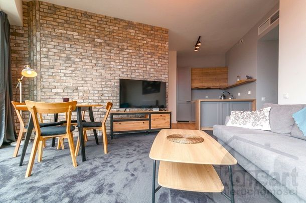 Komfortowy i wyposażony apartament w Hanza Tower - Фото 1