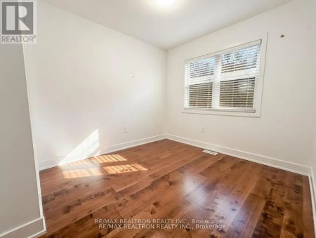44 WESTWOOD AVENUE - Photo 5