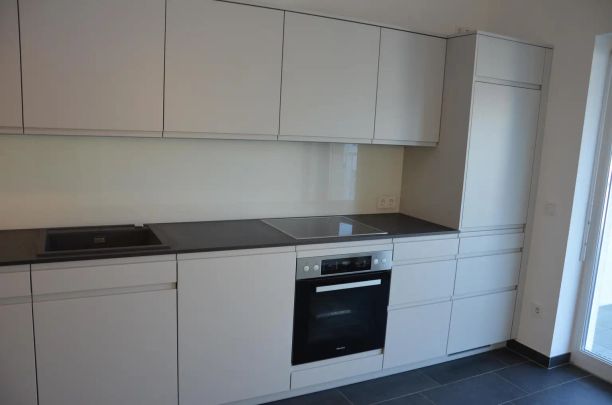 MAISONETTEWOHNUNG MIT BALKON - LANDSTRASSE NÄHE SCHILLERPARK - Photo 1