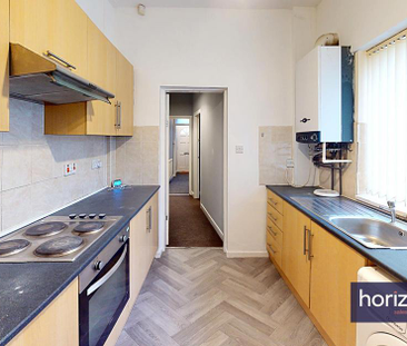 2 bedroom terraced house to rent - Photo 3