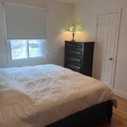 APARTMENT A LOUER 41/2 $1,150. PAR MOIS RIEN INCLUS COMPLÈTEMENT RÉNOVÉ TRÈS PROPRE TRÈS TRANQUILLE TRÈS ÉCLAIRER PAS5 MINUTE DU METRO CADILAC A PIED - Photo 3