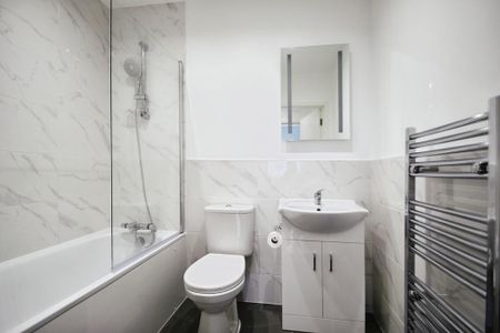 1 bedroom apartment to rent - Photo 4