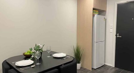 Furnished , 2 Bedrooms in Connect Apartment - Photo 4