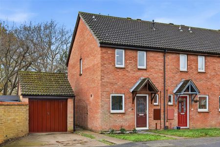 2 bedroom semi-detached house to rent - Photo 2