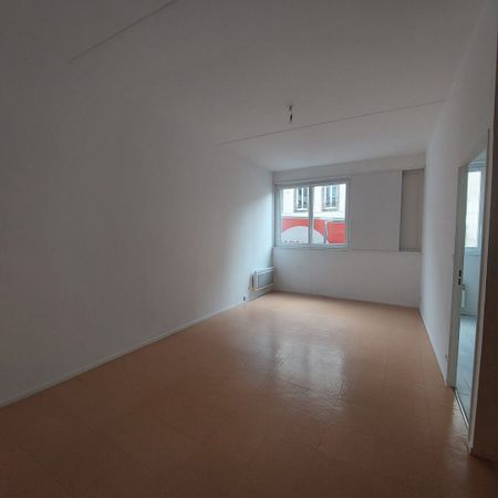 APPARTEMENT DEUX PIECES - SAINT MICHEL - 49.00m2 - Photo 2