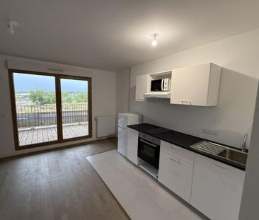 location Appartement T1 DE 33.32m² À SAINT CYR L'ECOLE - Photo 1