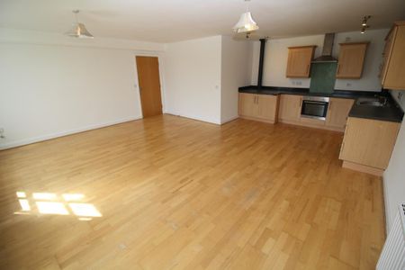 2 bedroom apartment to rent - Photo 4