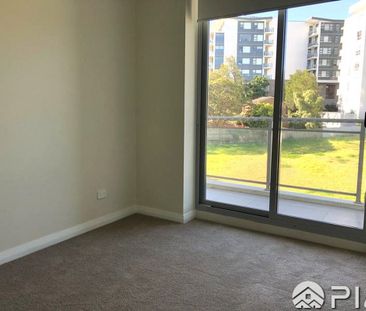 Luxury 3-Bedroom Apartment for Lease – Prime Location in Carlingford - Photo 3