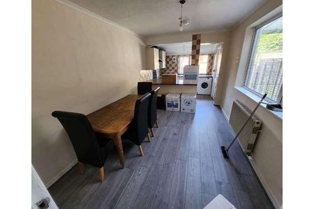 Blacklands, Bridgwater, TA6 - Photo 2