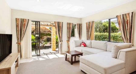 Low Maintenance Family Home - Photo 4