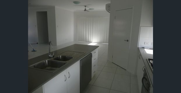 Great Location - Photo 1