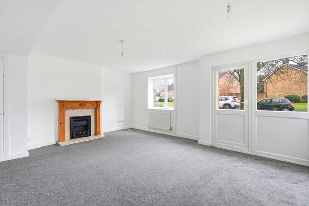 Available from 23/02/2026 - Photo 1