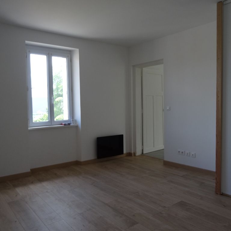 Location Appartement 3 pièces 57m² DOL DE BRETAGNE 35120 - Photo 1