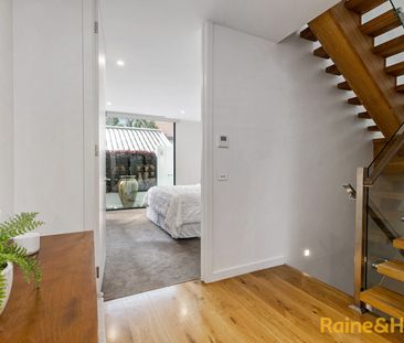 A Sophisticated Sanctuary of Style - Photo 2