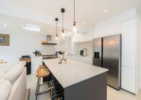 Thornton Avenue, SW2 4BD, London - Photo 4