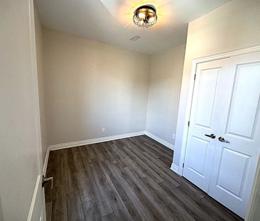 For Lease - 130 Dunlop Street Unit# 203, Barrie, Ontario - Photo 1