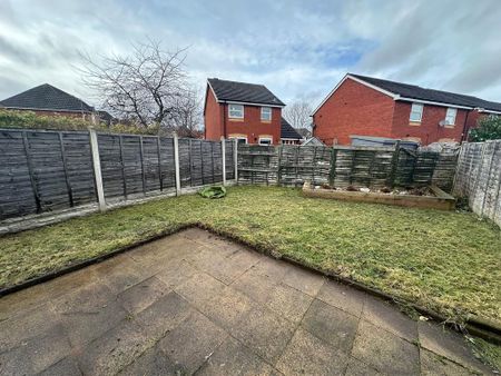 2 bedroom semi-detached house to rent - Photo 4