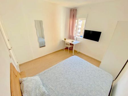 Avenida San Lázaro, Sevilla, Andalusia 41009 - Photo 3