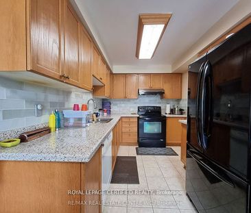 For Lease - 6 Rotunda Street Unit# Upper, Brampton, Ontario - Photo 6