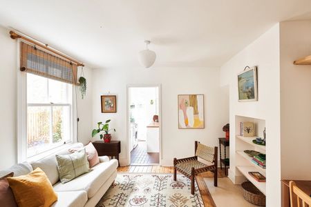 2 Bed Maisonette, St. John's Road, N15 - Photo 3