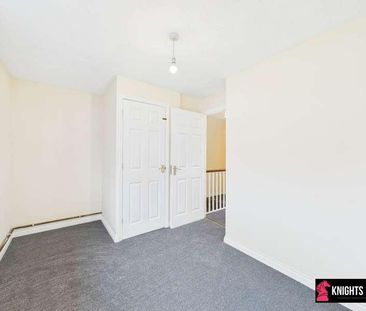 Bluebell Close, Buckingham, MK18 - Photo 5