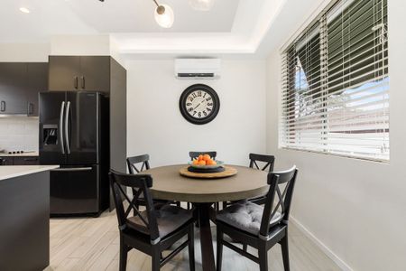 Modern Two Bedroom Villa! - Photo 3