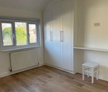 3 bedroom semi-detached house to rent - Photo 5