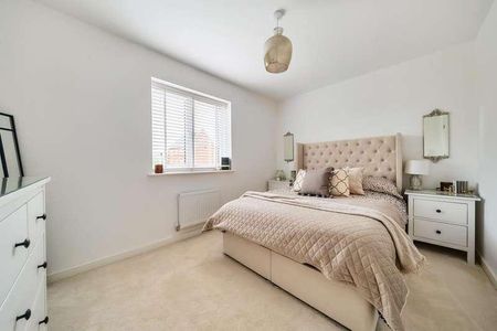 Banbury, Oxfordshire, OX16 - Photo 4