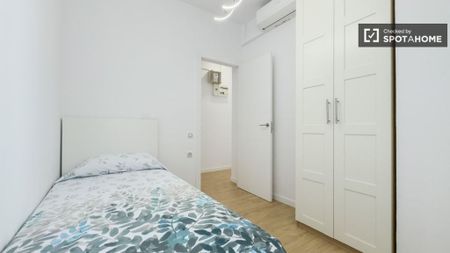 3 room luxury Apartment for rent in Barcelona, Catalonia - Photo 5