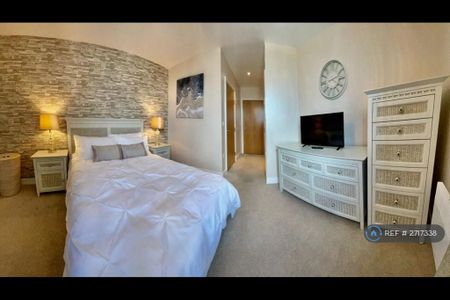 2 bedroom flat to rent - Photo 5