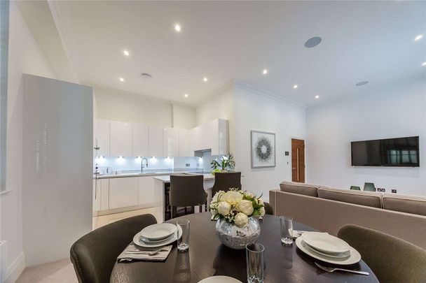 Stunning one bedroom ground floor flat in this sought after new development. - Photo 1