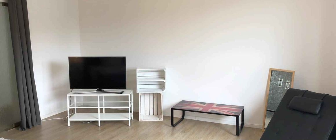 Zimmer in der Weisbachstraße 5 - Photo 1