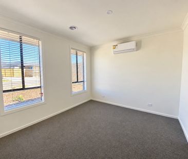 BRAND NEW SPACIOUS HOME - Photo 3