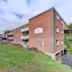 Ravine View Apartments - Photo 2