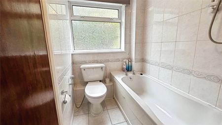 1 bedroom maisonette to rent - Photo 5