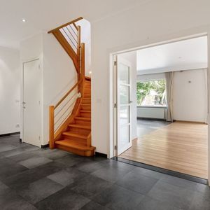 Villa te huur in Oud-Turnhout voor € 2.550 met 4 slaapkamers - Photo 3