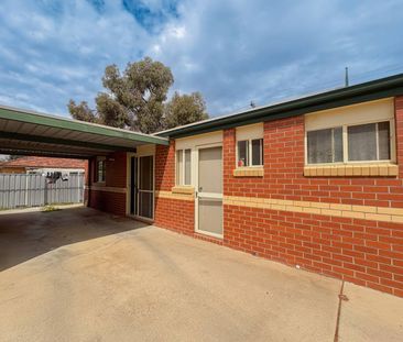 Low Maintenance Living in Murlong - Photo 1