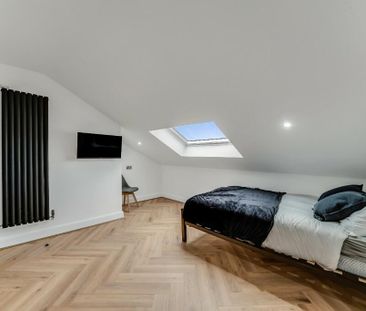 6 bedroom house to rent - Photo 1