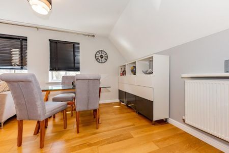 2 bedroom apartment to rent - Photo 3