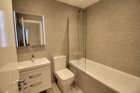 Chichester Road, Southend On Sea, Essex, SS1 - Photo 4