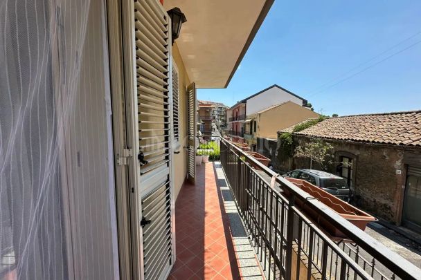 Casa in affitto - Via Genova, Aci Castello (rif. 69/2026) - Photo 1