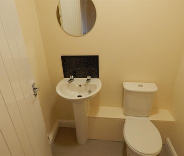 Evesham Road, Redditch - Photo 3